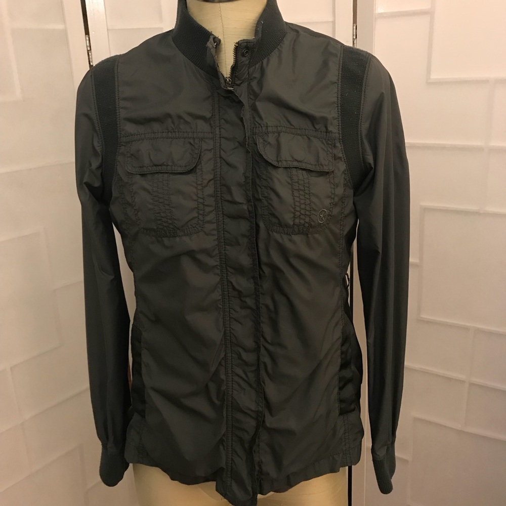 Converse windbreaker jacket